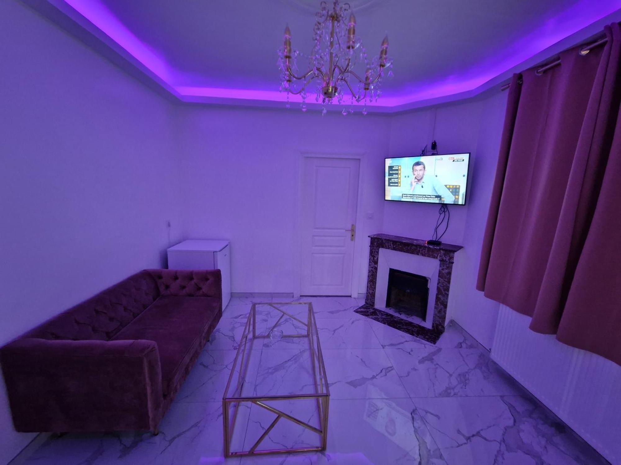 Maison Chic Avec Jacuzzi Nogent Sur Oise Yaospa60 Exterior foto